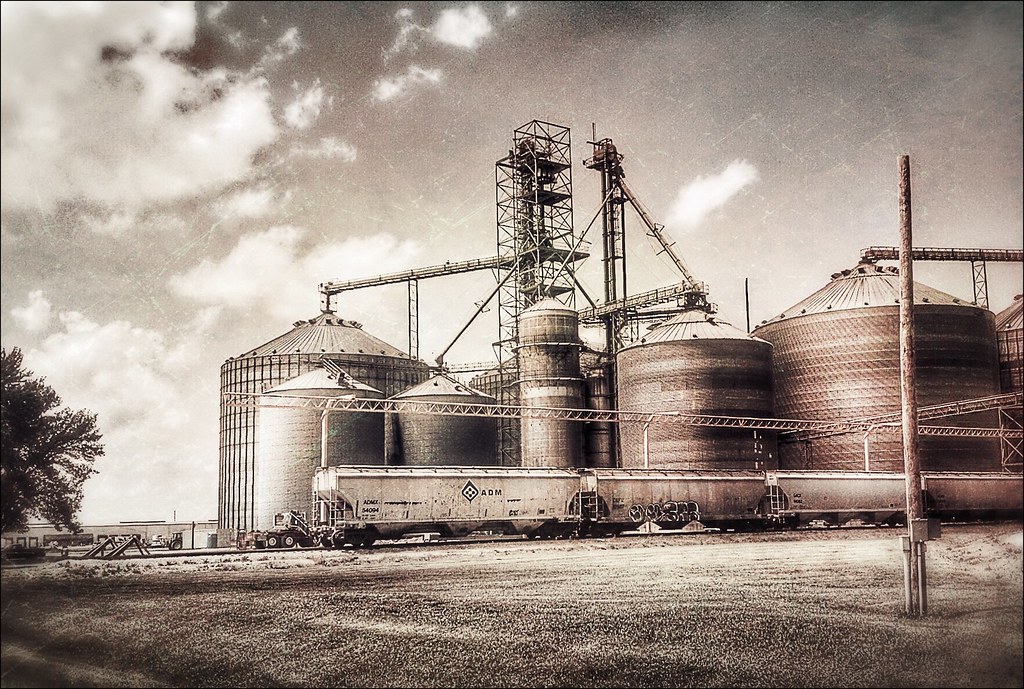 Grain terminal with silos representing agricultural commodities and supply-side risk
